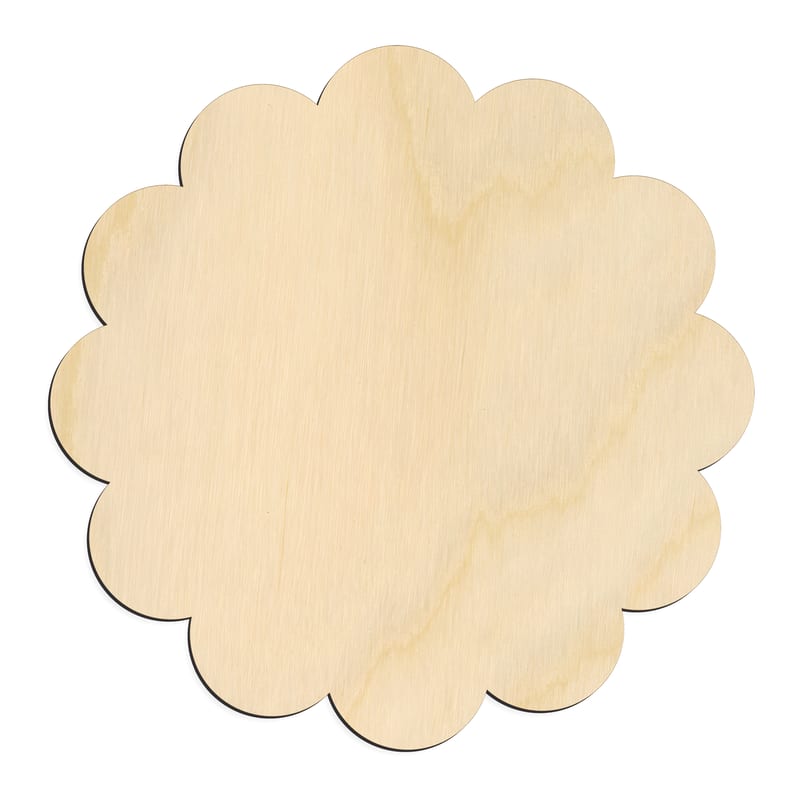 Laser-cut baltic birch silhouette of ROUNDED SCALLOP FLOWER